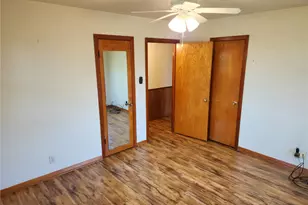 11319 Walk Dr, Houston, TX 77076 - Photo 11