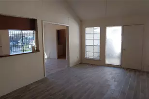 10822 Lynbrook Dr, Houston, TX 77042 - Photo 7