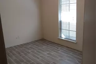 10822 Lynbrook Dr, Houston, TX 77042 - Photo 19