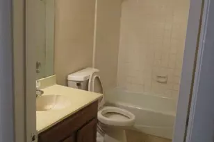 10822 Lynbrook Dr, Houston, TX 77042 - Photo 41