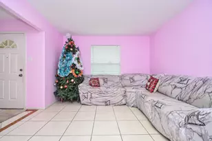 7926 Westington Ln, Houston, TX 77040 - Photo 5