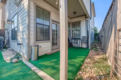 7543 Highmeadow Drive, Houston, TX 77063 - Photo 47