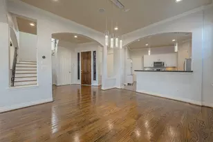 7543 Highmeadow Dr, Houston, TX 77063 - Photo 19
