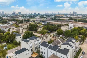 2212 Stuart St, Houston, TX 77004 - Photo 15