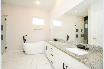 2212 Stuart Street, Houston, TX 77004 - Photo 9