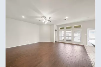 4510 Russet Leaf Trace, Katy, TX 77449 - Photo 19