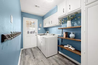 16111 Maplehurst Drive, Spring, TX 77379 - Photo 9