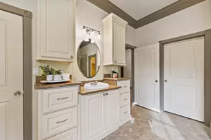 11610 Cedar Gully Rd, Baytown, TX 77523 - Photo 15