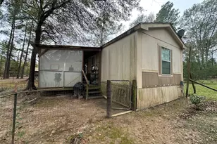 944 Whispering Pine Ln, Lufkin, TX 75901 - Photo 23