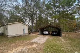 944 Whispering Pine Ln, Lufkin, TX 75901 - Photo 21