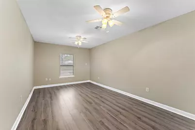 2910 Somerset Avenue, Texas City, TX 77590 - Photo 5