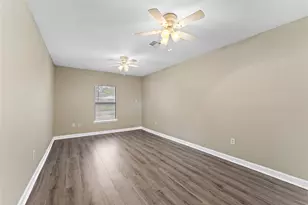 2910 Somerset Ave, Texas City, TX 77590 - Photo 5
