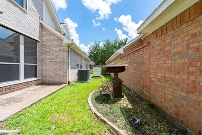 24922 Cinco Manor Lane, Katy, TX 77494 - Photo 37