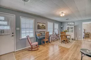 601 S Masonic St, Bellville, TX 77418 - Photo 7