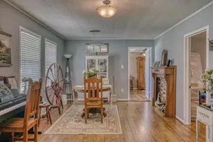 601 S Masonic St, Bellville, TX 77418 - Photo 9