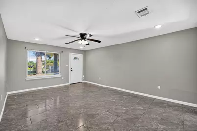 627 West Drive, Channelview, TX 77530 - Photo 3