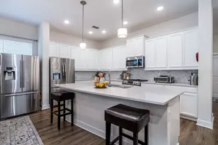 9511 Aliaga Ter Ct, Tomball, TX 77375 - Photo 9