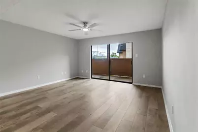 8423 Hearth Drive #26, Houston, TX 77054 - Photo 5