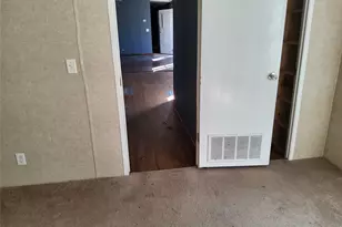 3118 Flora St, Vidor, TX 77662 - Photo 9