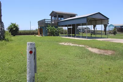 1051 Van Sant, Gilchrist, TX 77617 - Photo 5