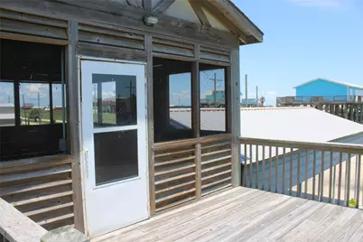 1051 Van Sant, Gilchrist, TX 77617 - Photo 7