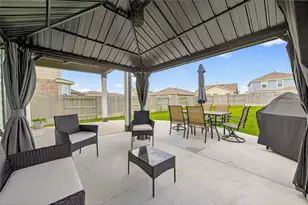 15627 Tawny Stark Dr, Houston, TX 77044 - Photo 23