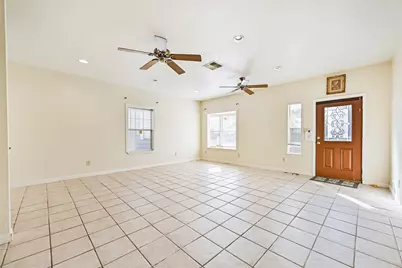 4928 Avenue P, Galveston, TX 77551 - Photo 9