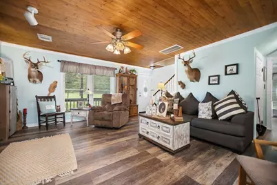 2551 Gilliland Creek Road, Huntington, TX 75949 - Photo 5