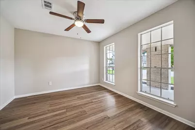 3114 Mission Valley Drive, Missouri City, TX 77459 - Photo 3
