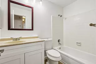 3222 Kempwood Dr, Sugar Land, TX 77479 - Photo 19