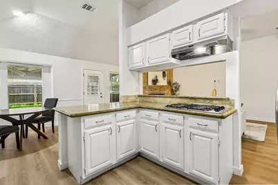 3222 Kempwood Drive, Sugar Land, TX 77479 - Photo 11