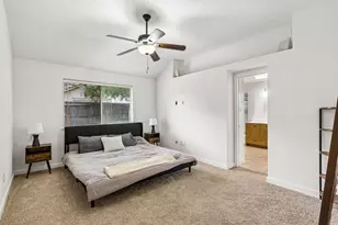 3222 Kempwood Dr, Sugar Land, TX 77479 - Photo 17