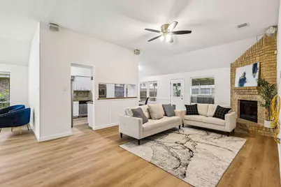 3222 Kempwood Drive, Sugar Land, TX 77479 - Photo 7