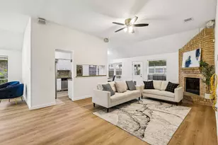 3222 Kempwood Dr, Sugar Land, TX 77479 - Photo 7
