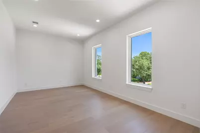 4009 Newshire Drive, Houston, TX 77025 - Photo 35
