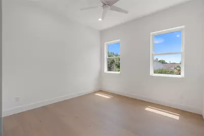 4009 Newshire Drive, Houston, TX 77025 - Photo 31