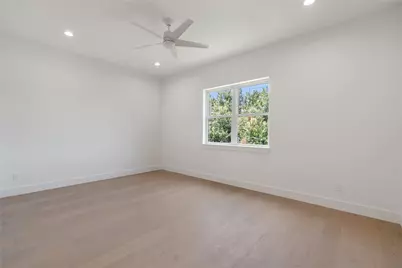 4009 Newshire Drive, Houston, TX 77025 - Photo 29