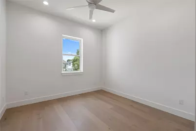 4009 Newshire Drive, Houston, TX 77025 - Photo 33