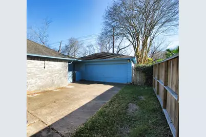 2515 Glenn Lakes Lane, Missouri City, TX 77459 - Photo 29