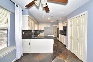 2515 Glenn Lakes Ln, Missouri City, TX 77459 - Photo 11