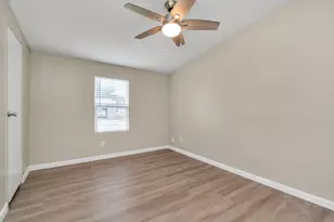 1206 Cindy Ln, Sealy, TX 77474 - Photo 13