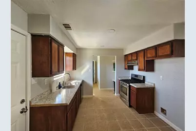 3618 Curry Lane, Dickinson, TX 77539 - Photo 5