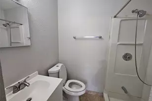 3618 Curry Ln, Dickinson, TX 77539 - Photo 13