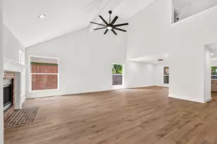 2231 Rolling Glen Dr, Spring, TX 77373 - Photo 3
