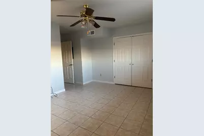14333 Memorial Drive #39, Houston, TX 77079 - Photo 9