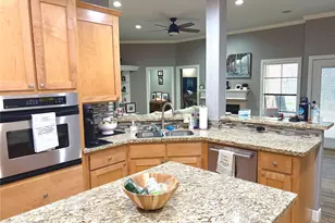 3202 Pine Chase Dr, Montgomery, TX 77356 - Photo 7