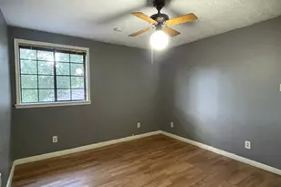 16427 Dunmoor Dr, Houston, TX 77059 - Photo 5