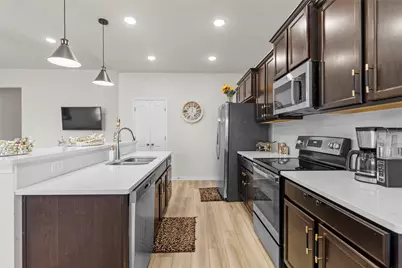 1967 Lili Cove, Bryan, TX 77807 - Photo 9