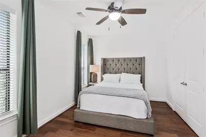 8817 Lakeshore Bend Drive, Houston, TX 77080 - Photo 23