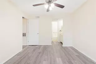 18519 Egret Bay Blvd, Webster, TX 77058 - Photo 15